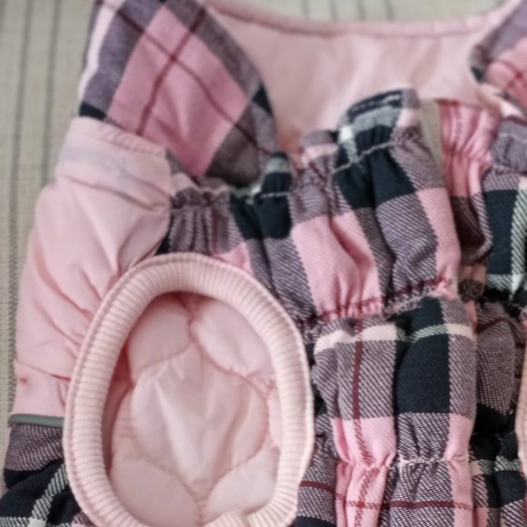 Dog Coat Pastel Pink Plaid NWOT Size M Reversible to Solid Pastel Pink - Picture 9 of 11
